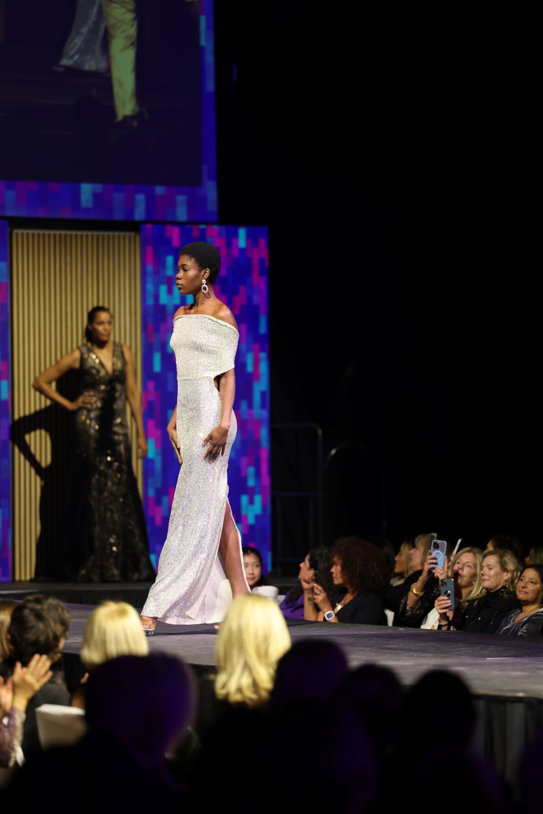 HOK House Of KLynn Couture Silver Sequins Luxury Gown Open Back Evening Vogue Runway Looks
